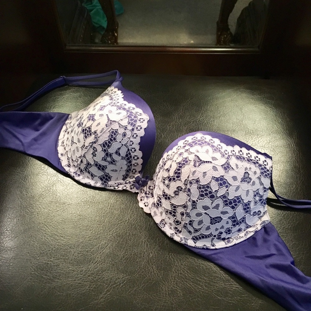 💟EUC Victoria Secret Very Sexy Push-Up Bra💟
